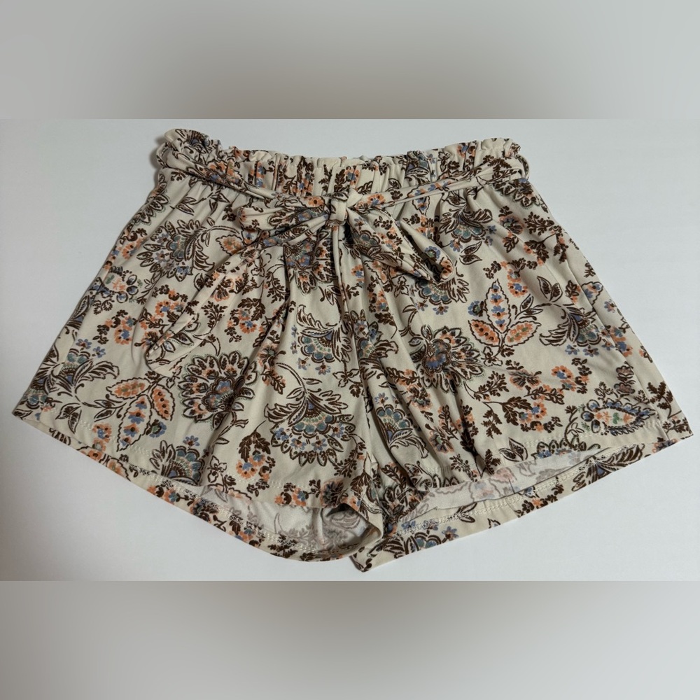 Boho Floral High Waist Women's Shorts Tie-Front Dreamy Colors Cottagecore Comfy